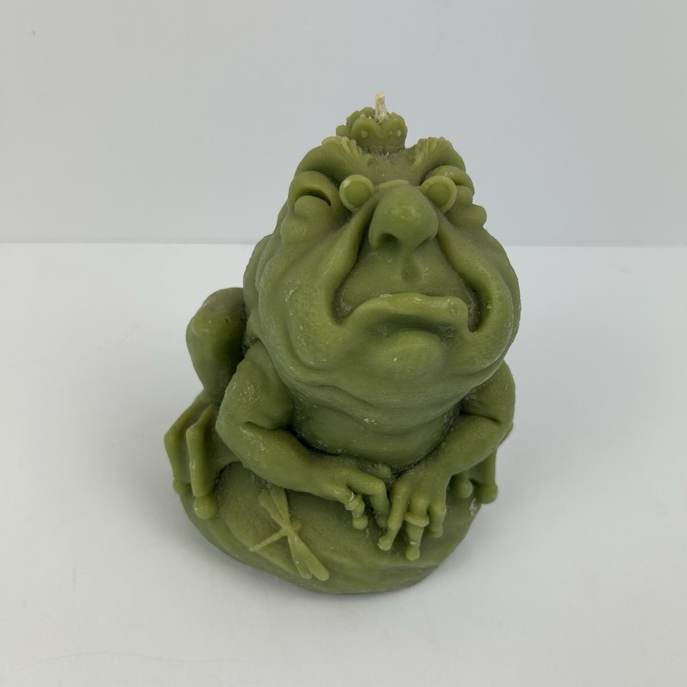 Grumpy Face Olive Green W/glasses Crown Decorative/functional Candle Lilly Pad
